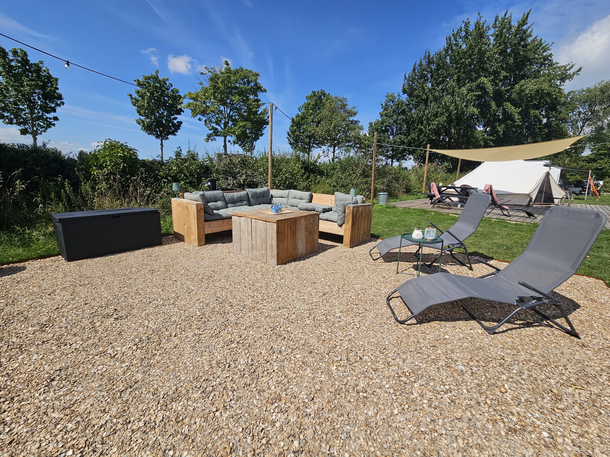 veranda beach bell tent Glamping Zeeland